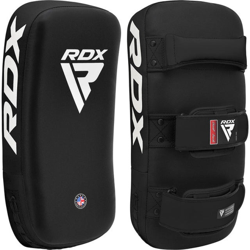 Пади для тайського боксу RDX T1 Curved Thai Kick Pad Black (1 шт.) Пади для тайського боксу RDX T1 Curved Thai Kick Pad Black (1 шт.)